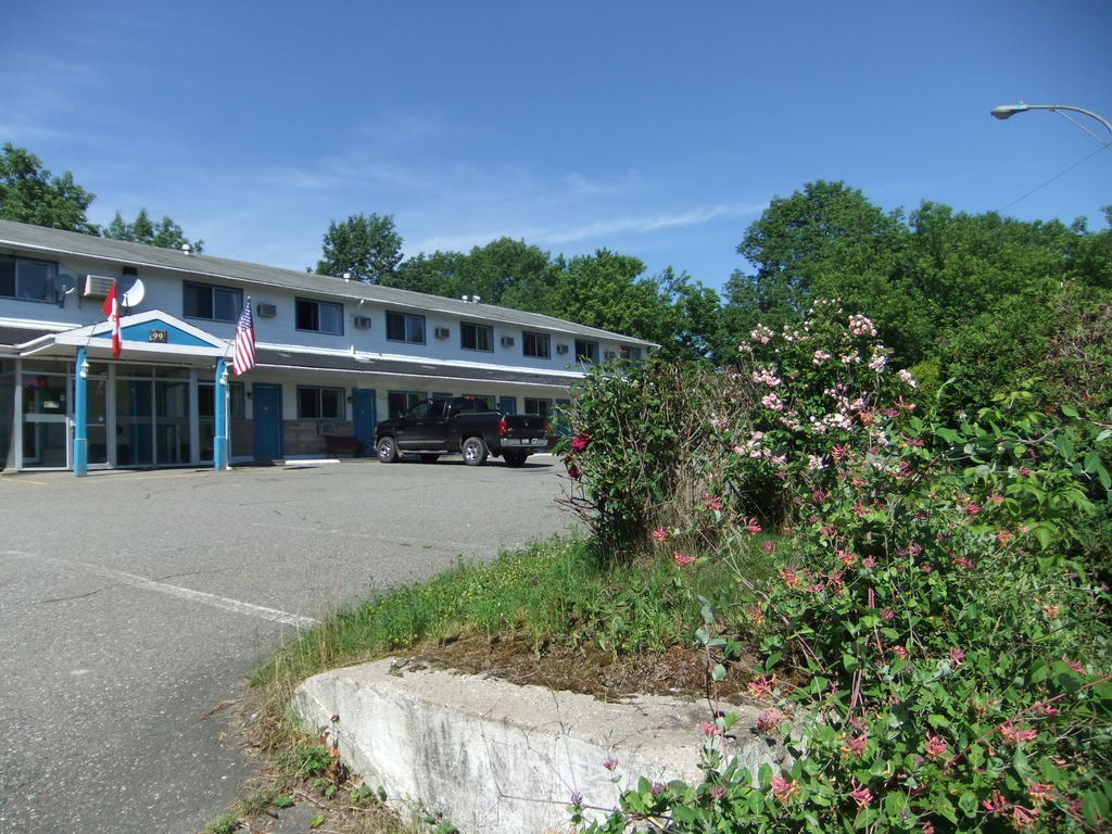 St. Stephen Inn Exterior foto